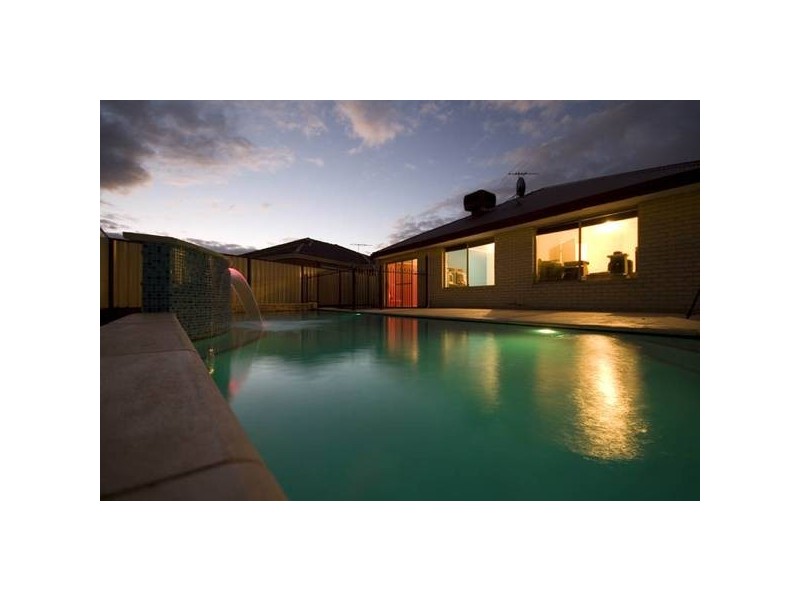 Gadsden Terrace, Success WA 6164