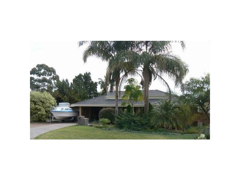 1 Twain Close, Munster WA 6166