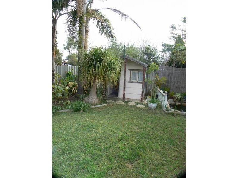 1 Twain Close, Munster WA 6166