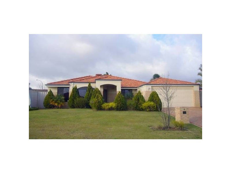 8 Millstream Place, Success WA 6164