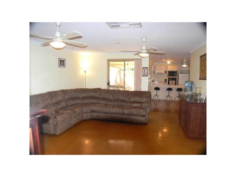 15 Carnation Place, Yangebup WA 6164