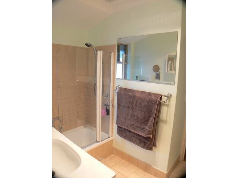 15 Carnation Place, Yangebup WA 6164