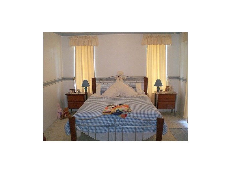 35 Brooks Place, Wandi WA 6167