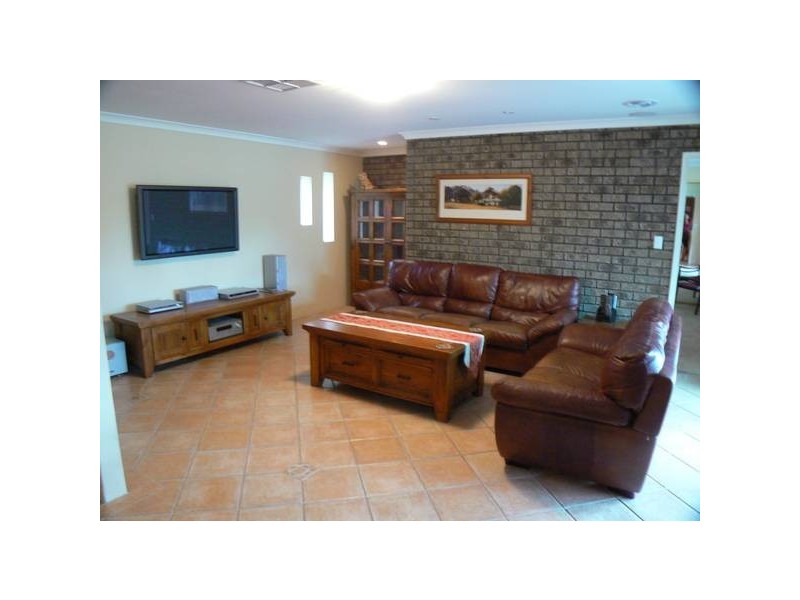 Marigold Place, Yangebup WA 6164