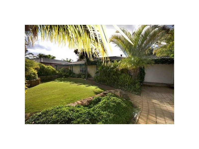 11 Alocasia Close, South Lake WA 6164