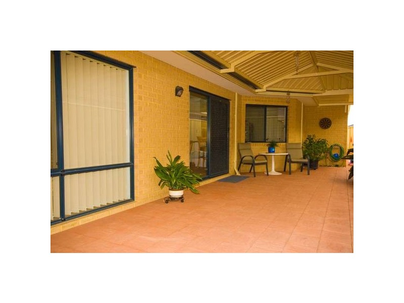 Lakefront Avenue, Beeliar WA 6164