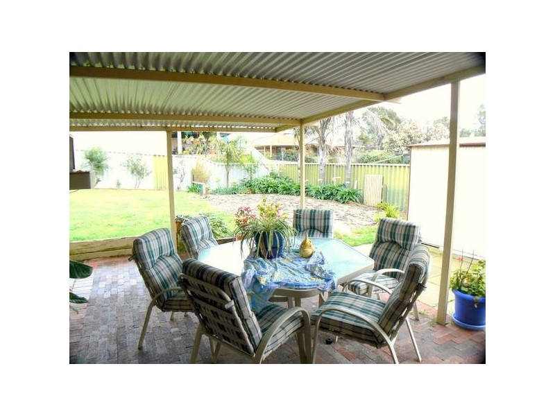 26 Williambury Drive, Yangebup WA 6164