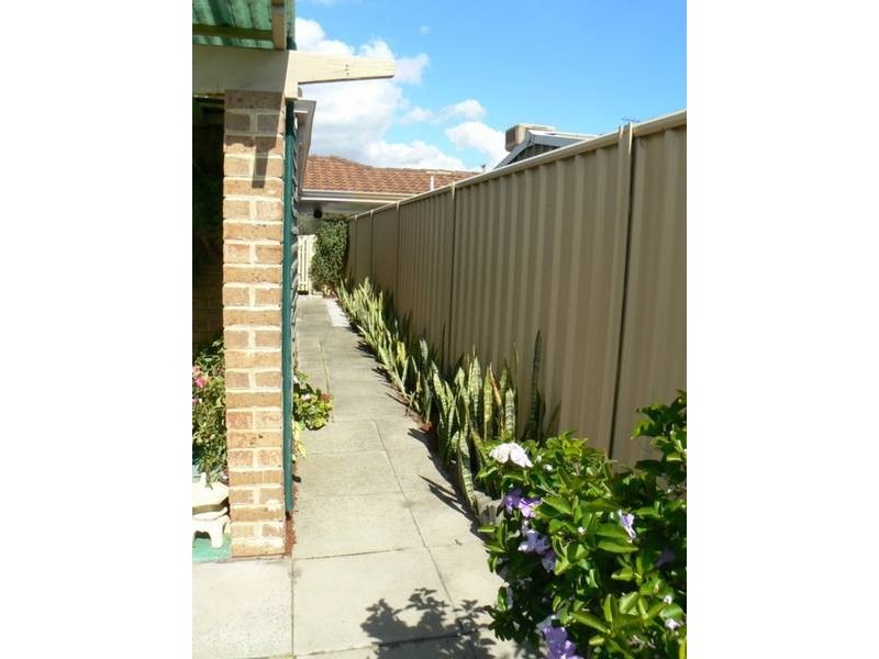 14B Larkspur Cross, Yangebup WA 6164