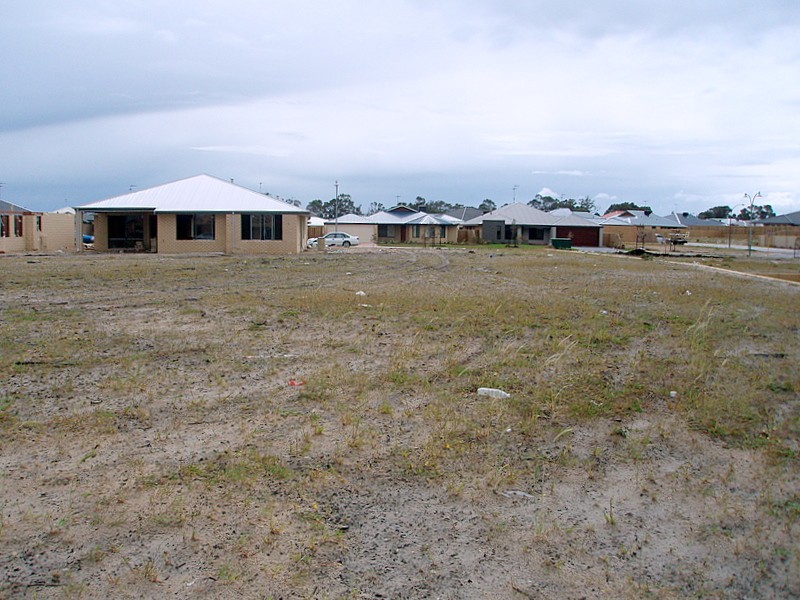 1628 Marsdenia Road, Halls Head WA 6210