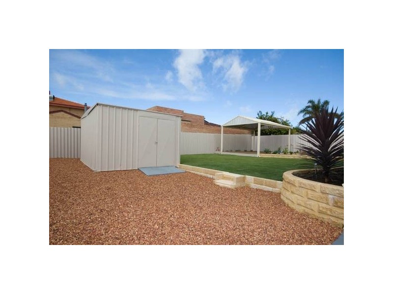 6 Hopkins Way, Spearwood WA 6163