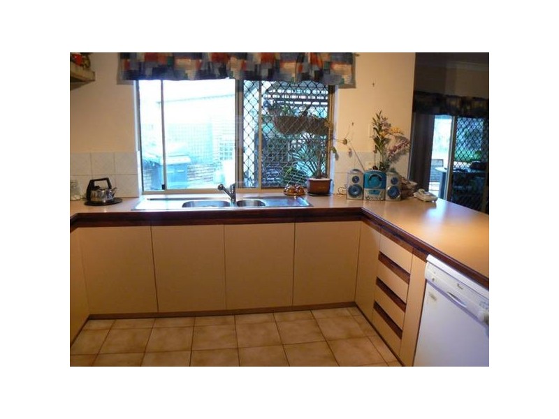 19 Larkspur Cross, Yangebup WA 6164