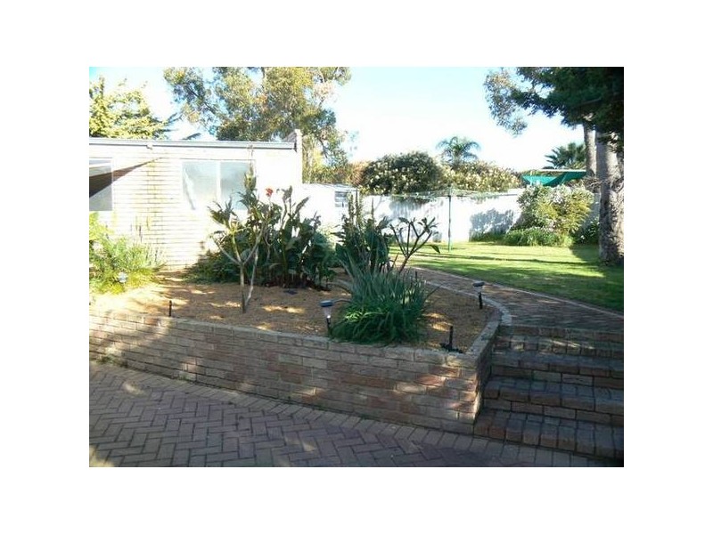 19 Larkspur Cross, Yangebup WA 6164