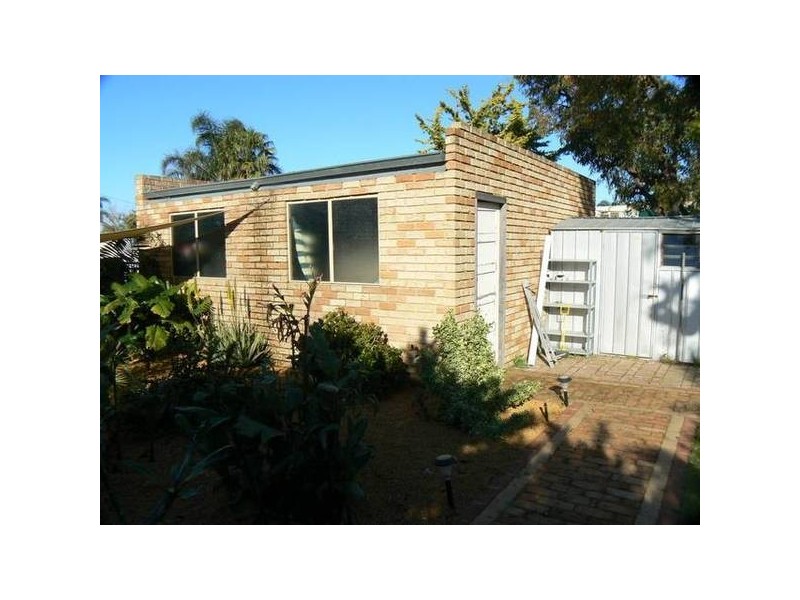 19 Larkspur Cross, Yangebup WA 6164