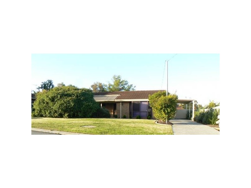 12 Tarndale Way, South Lake WA 6164