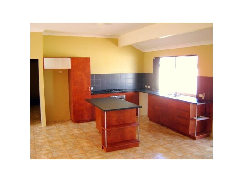 7 Dorrigo Way, South Lake WA 6164