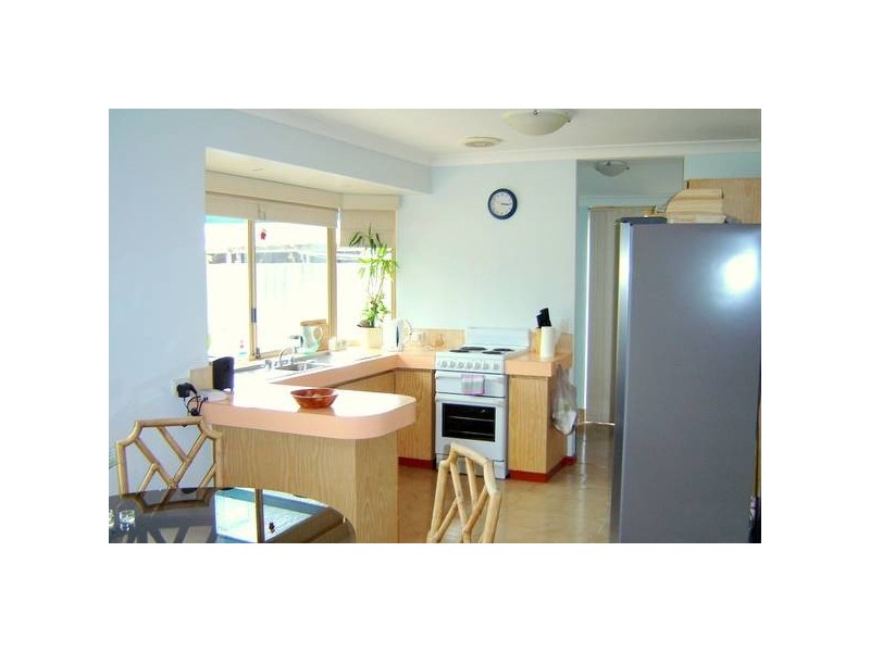 22 Broadwater Gardens, South Lake WA 6164