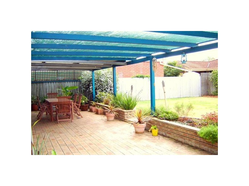 22 Broadwater Gardens, South Lake WA 6164