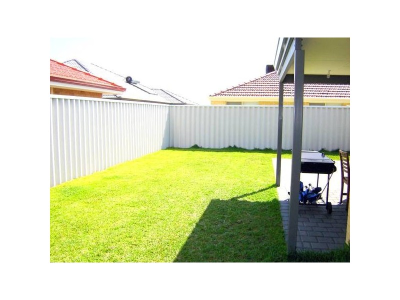 23 Semple Court, South Lake WA 6164