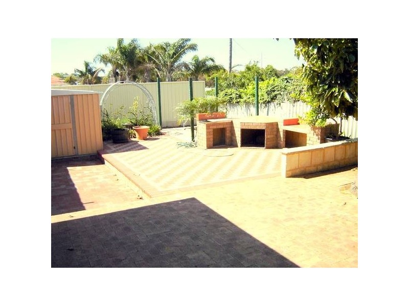 38 Southend Road, Hamilton Hill WA 6163