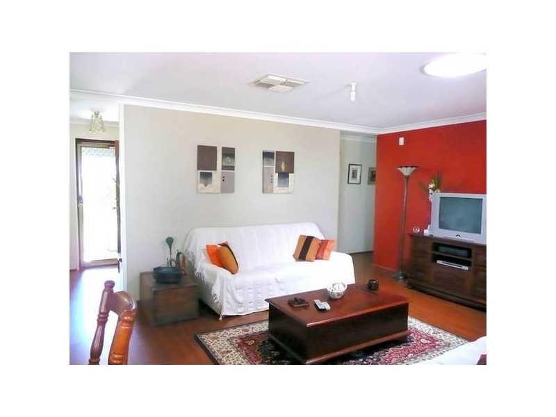 34 Bolderwood Drive, South Lake WA 6164