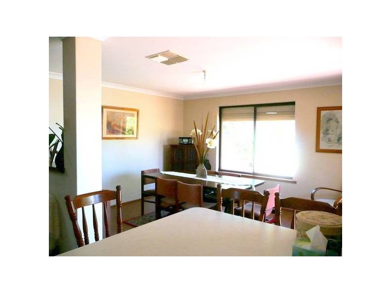 34 Bolderwood Drive, South Lake WA 6164