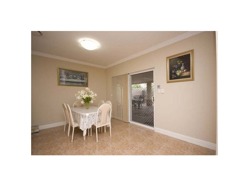 11a Arthur Road, Hamilton Hill WA 6163