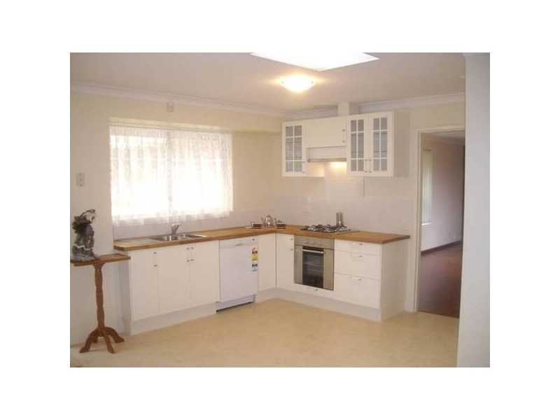 15 Moorhen Drive, Yangebup WA 6164