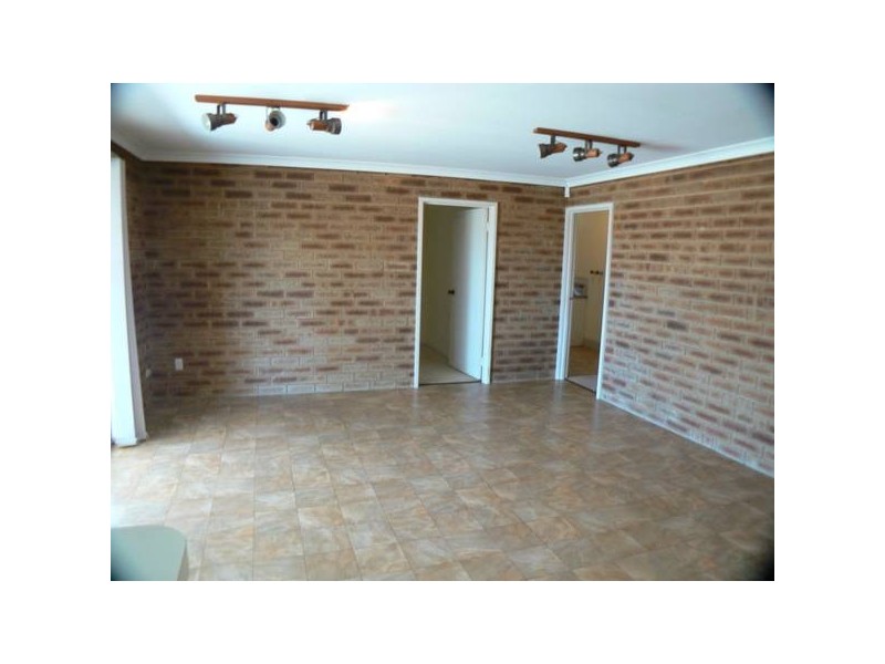 91 Elderberry Drive, South Lake WA 6164