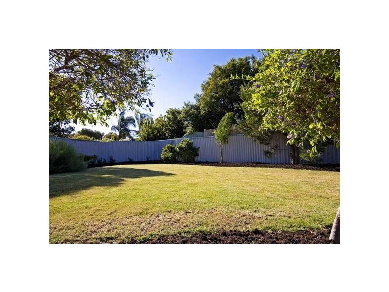 9 Curalo Mews, South Lake WA 6164