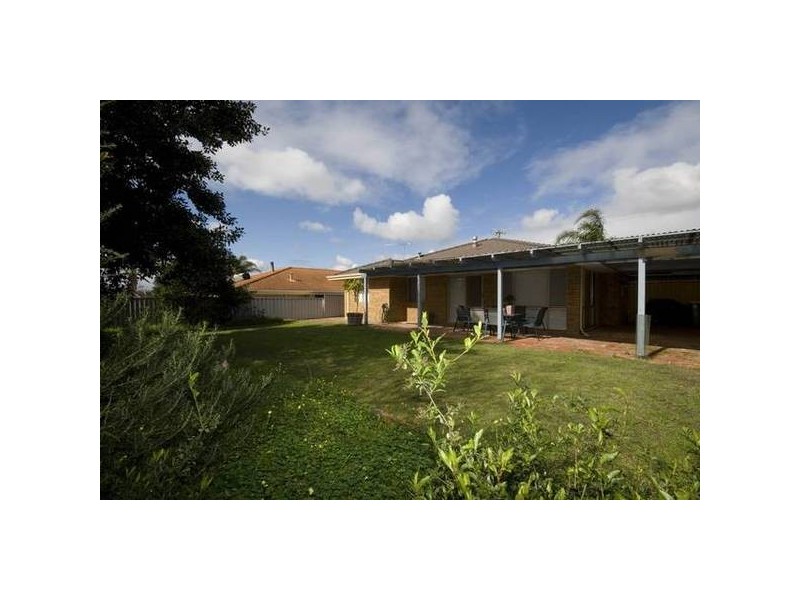 9 Zillner Close, South Lake WA 6164