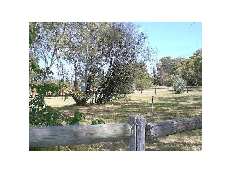 48 Craghill Way, Oakford WA 6121