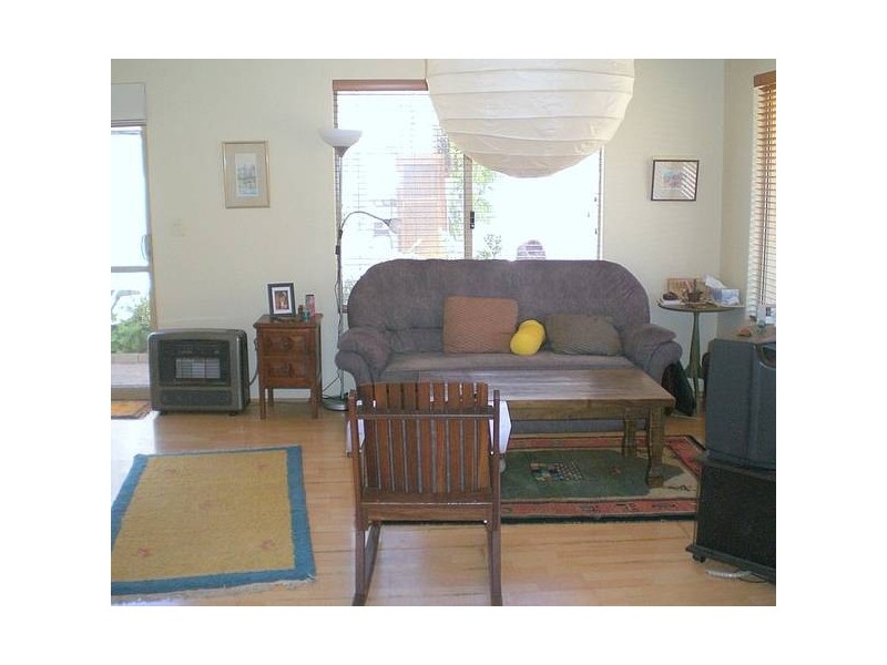 10 Belarius Street, Coolbellup WA 6163