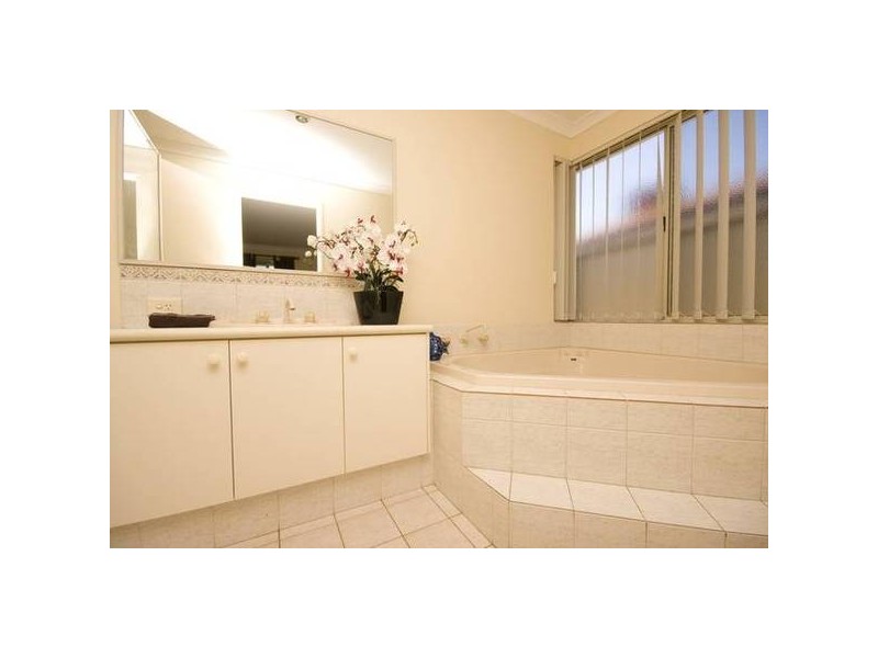 6 Par Court, Jandakot WA 6164