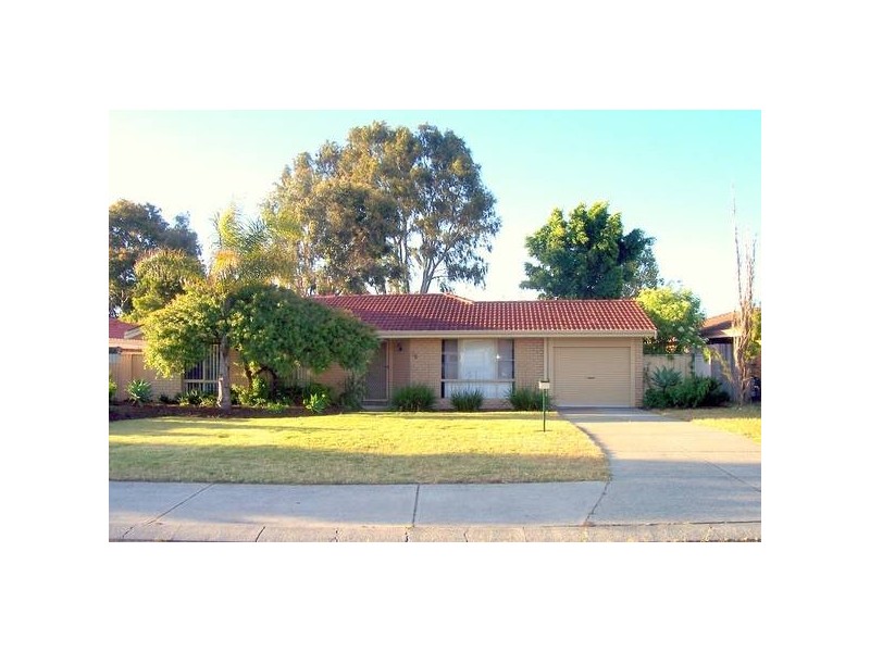 78 Glenbawn Drive, South Lake WA 6164