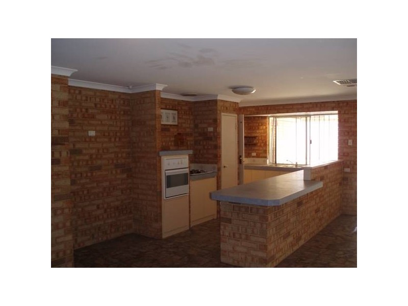 17 Aster Close, Beeliar WA 6164