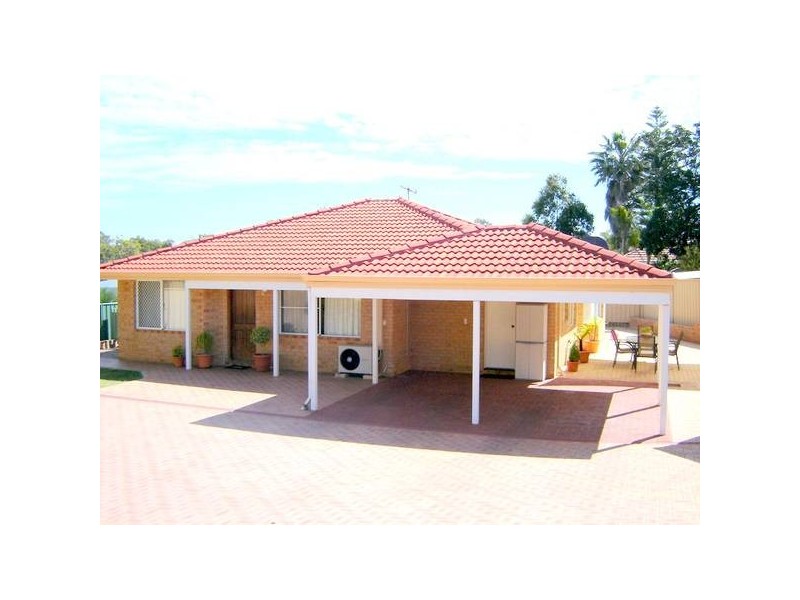 9b Batten Street, Coolbellup WA 6163