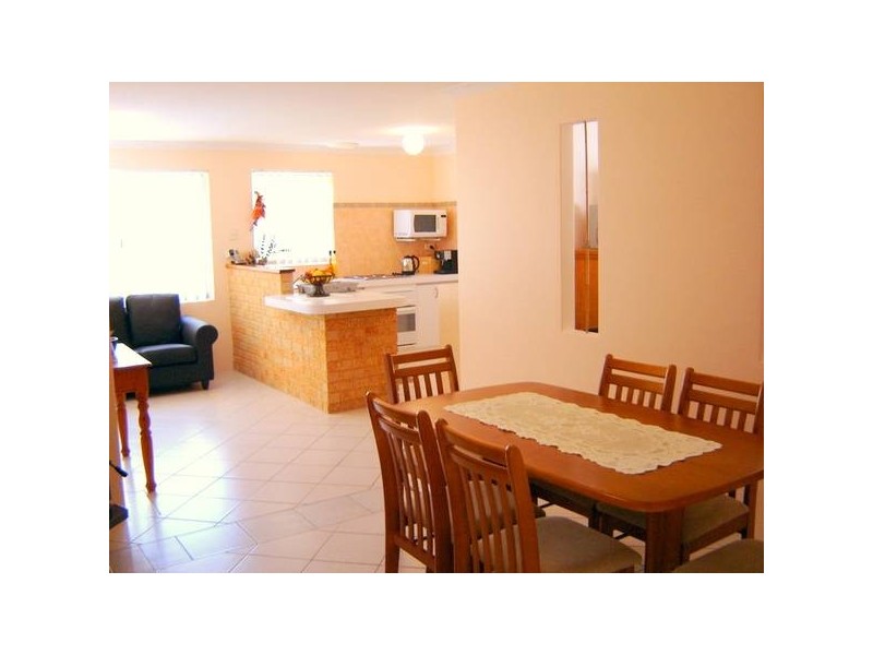 9b Batten Street, Coolbellup WA 6163