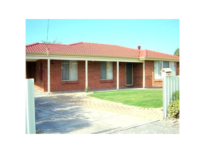 14 Waterside Place, South Lake WA 6164