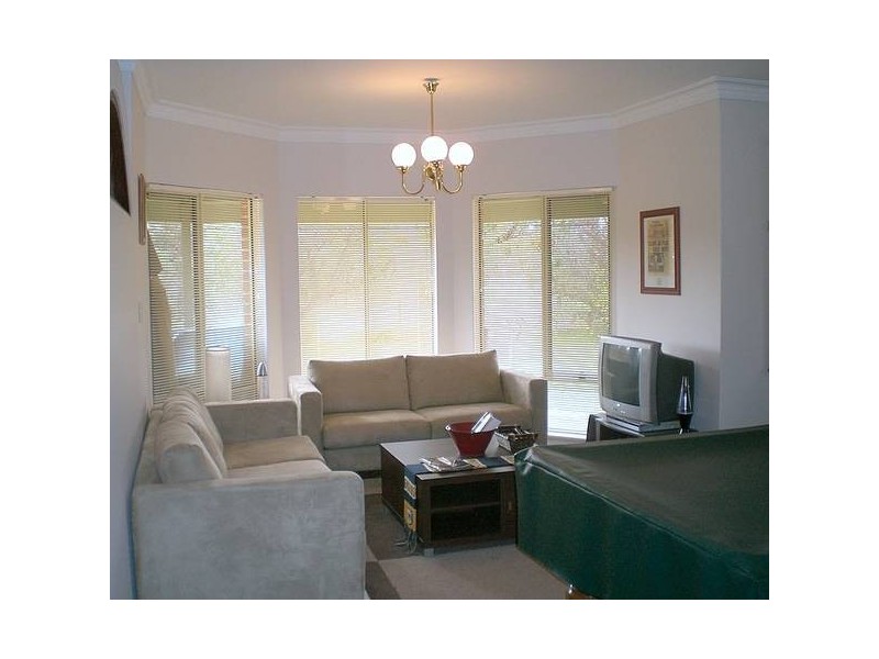 47 Leslie Road, Wandi WA 6167