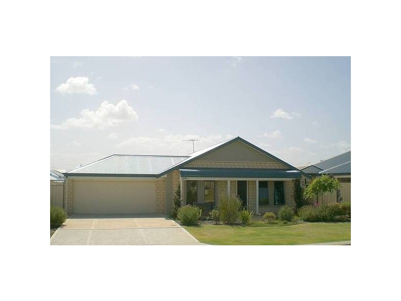 35 Wimbledon Street, Bertram WA 6167