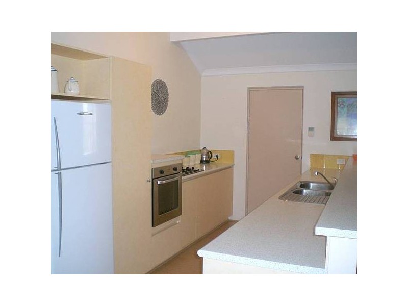 35 Wimbledon Street, Bertram WA 6167
