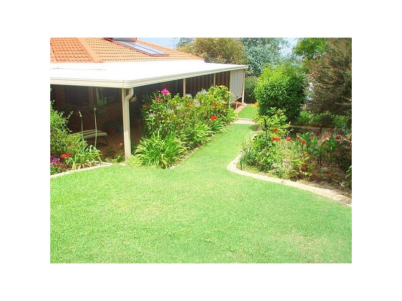 29 Marchant Drive, Bibra Lake WA 6163