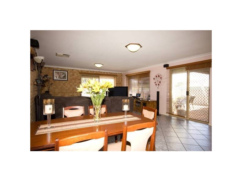 24 Seabrook Place, Success WA 6164