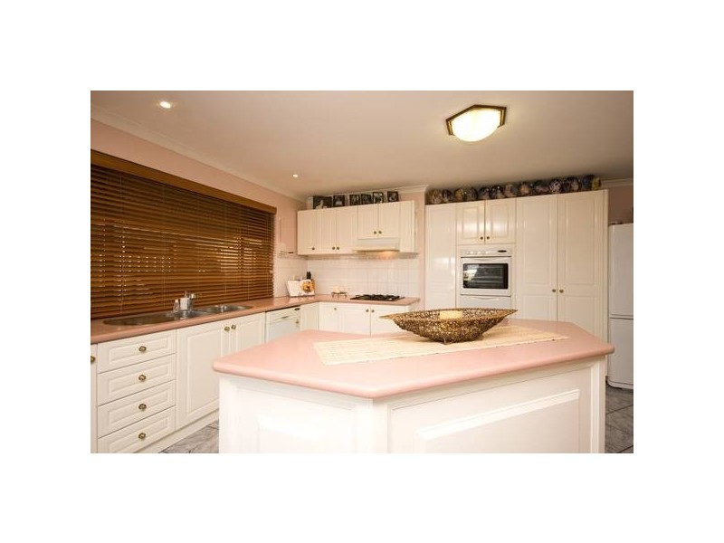 24 Seabrook Place, Success WA 6164