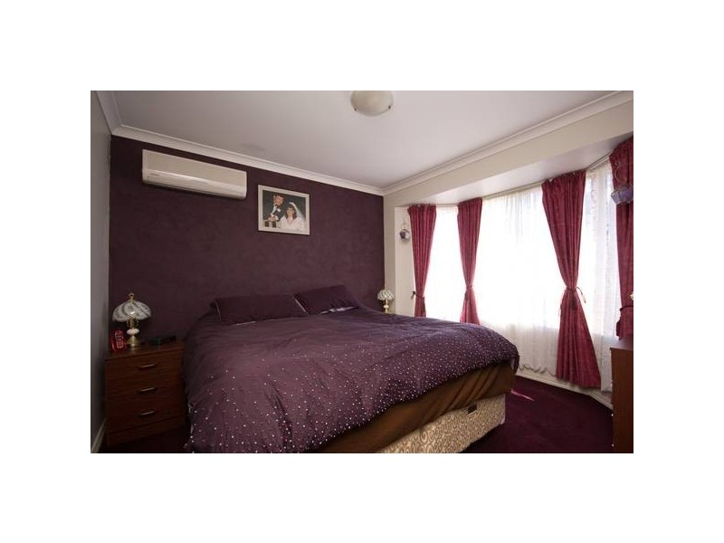 24 Seabrook Place, Success WA 6164