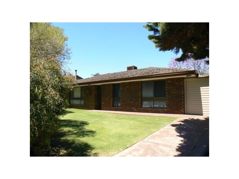 31 Pausin Cres,, Bibra Lake WA 6163