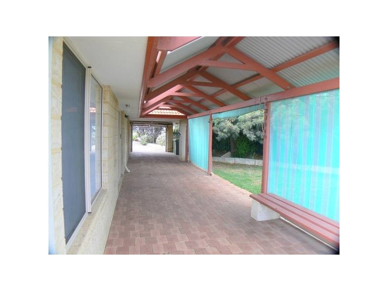 11 Centaury Close, Beeliar WA 6164