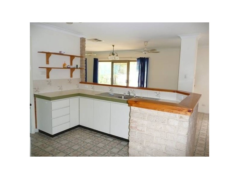 133 Elderberry Drive, South Lake WA 6164