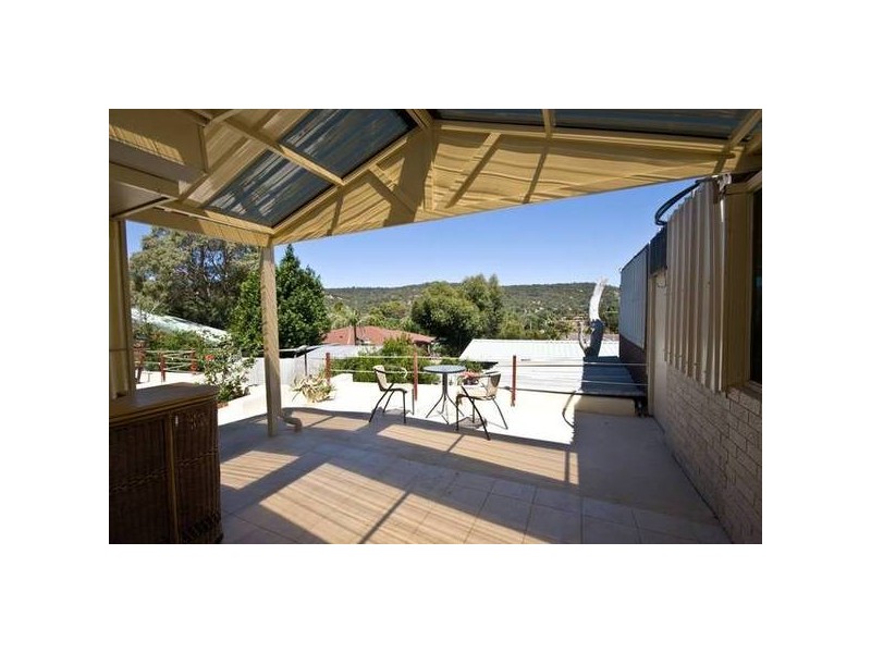 25 Angorra Road, Mount Nasura WA 6112