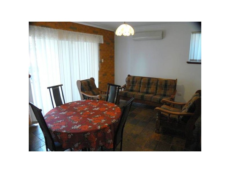 6 Dillon Rise, Yangebup WA 6164